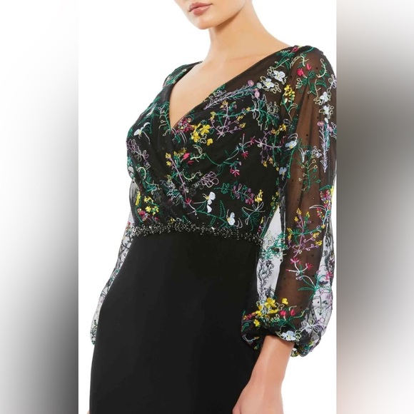 Mac Duggal NEW Embroidered Puff Sleeve Column Gown Size 6 - Picture 7 of 14